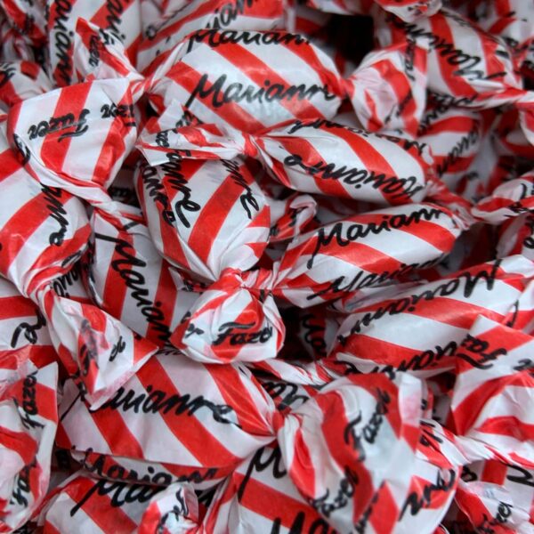 Marianne - chocolate filled peppermint candy